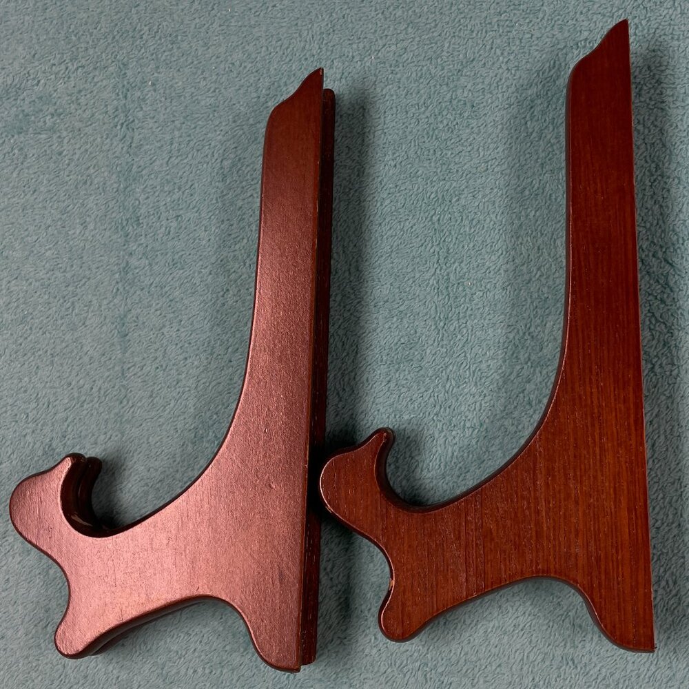 Set of 2 Wooden Plate Stands - Collectible Plates - Picture 6 of 10